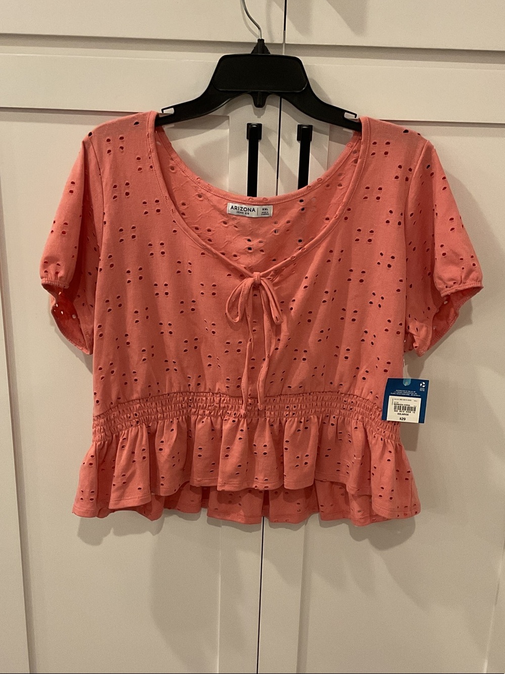 Arizona Jean Company Coral Tie-Front Eyelet Peplum Crop Top